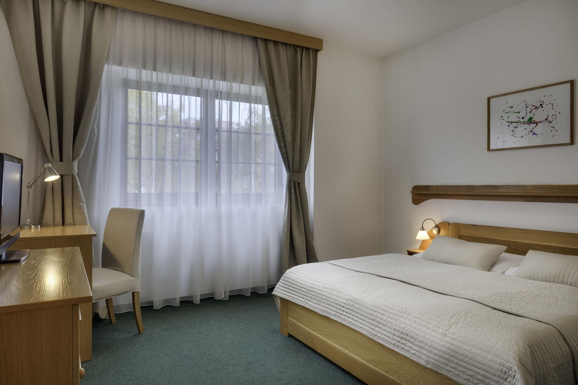 Hotel Oya Prague Ngoại thất bức ảnh